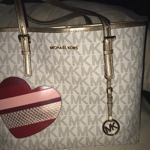 Michael kors handbag
